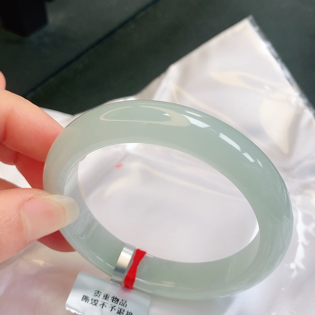 【闪购商品】翡翠手镯未镶嵌缅甸天然a货翡翠