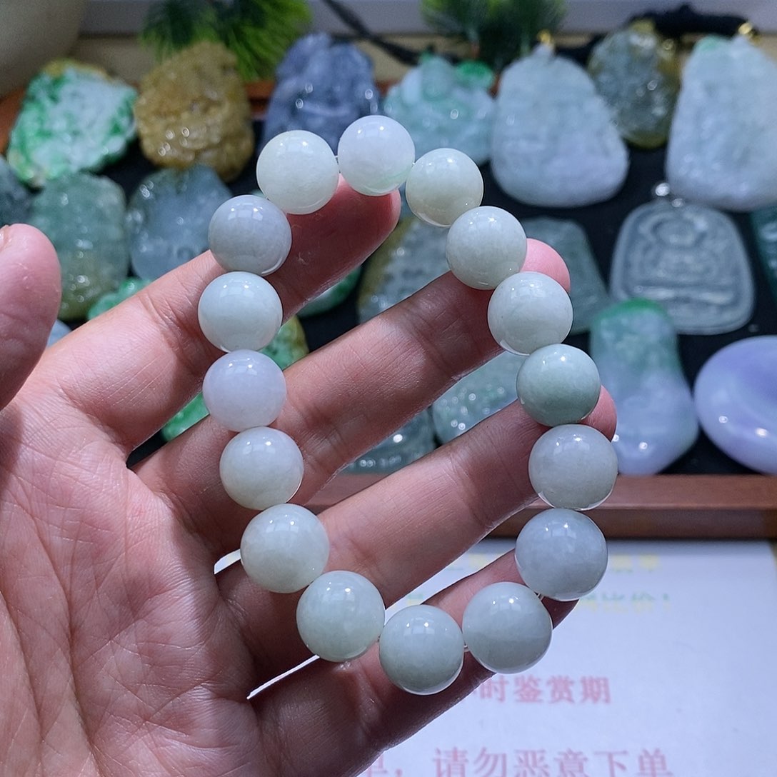 【闪购商品】翡翠颈饰未镶嵌手串