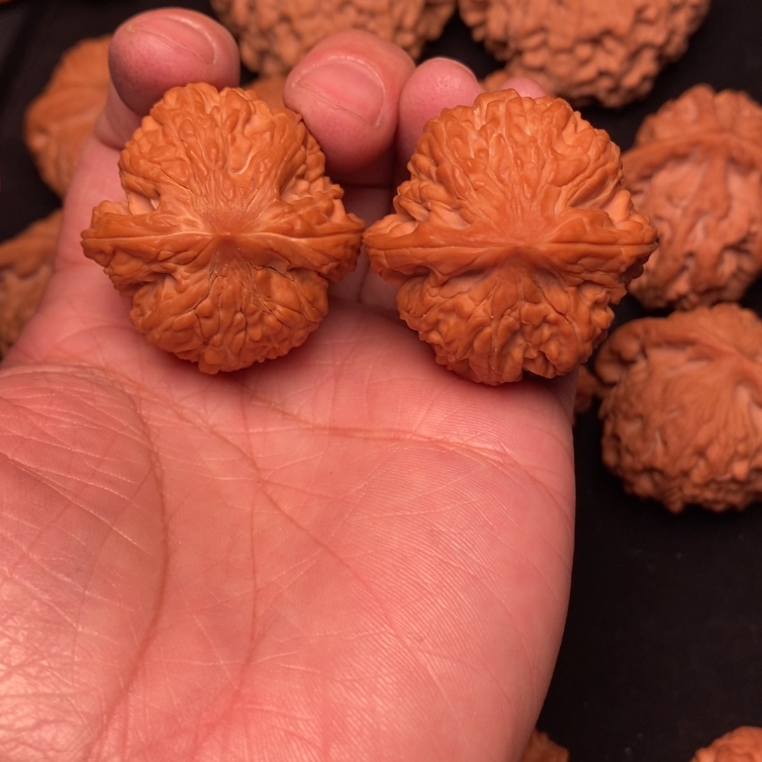 文玩核桃吊坠芭蕉扇36