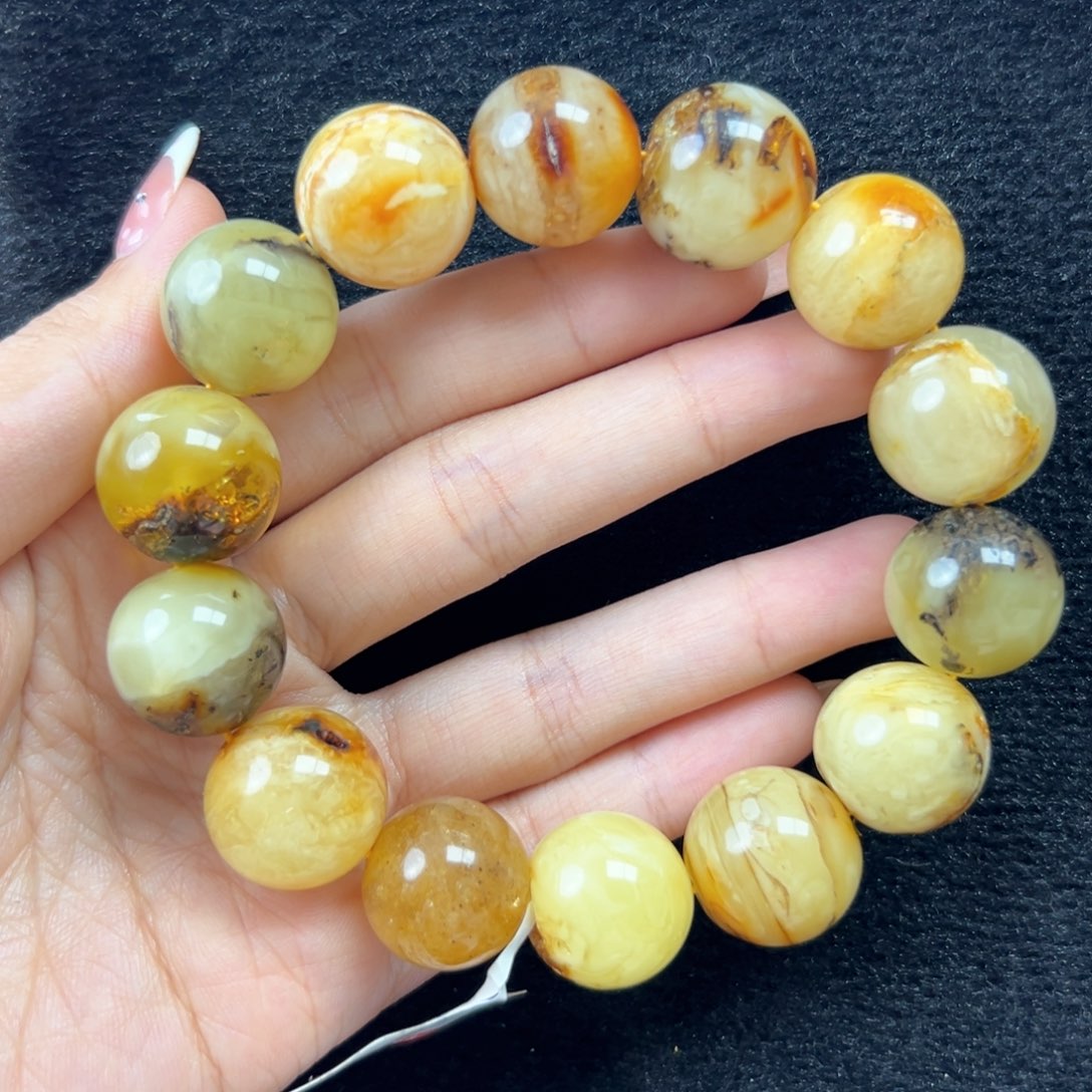 琥珀珠宝奇石未镶嵌