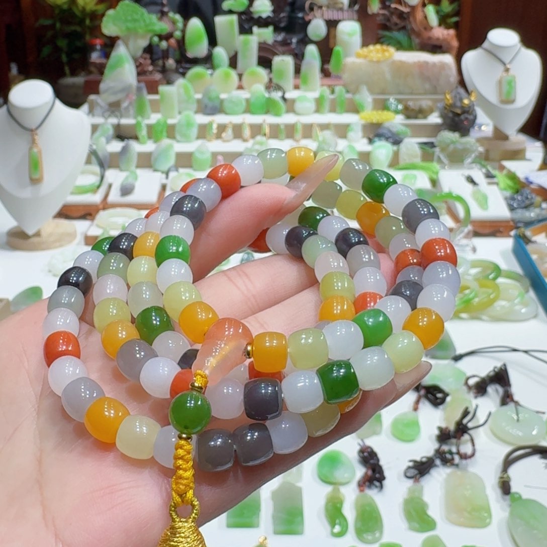 和田玉多宝卡8 108未镶嵌