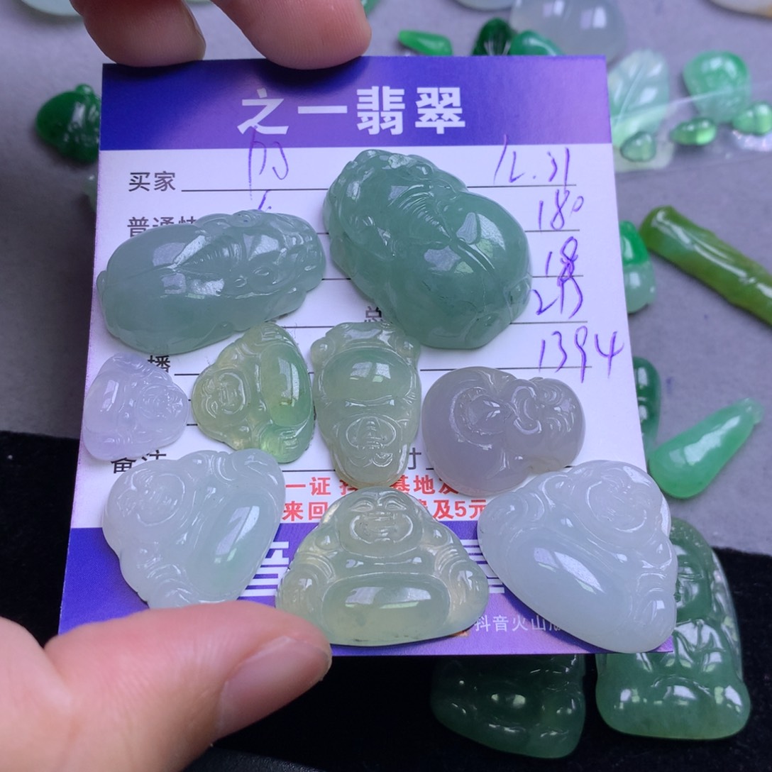 颈饰未镶嵌翡翠阿****2