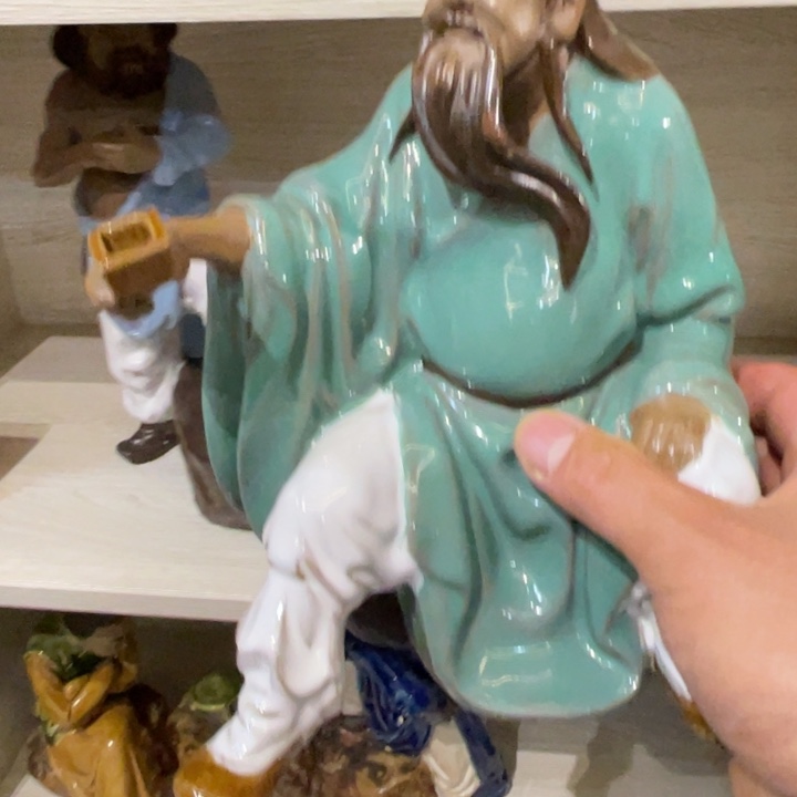 石湾公仔衬托盆景