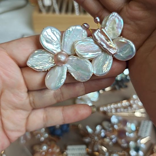 铜合金蝶恋花鸭嘴夹