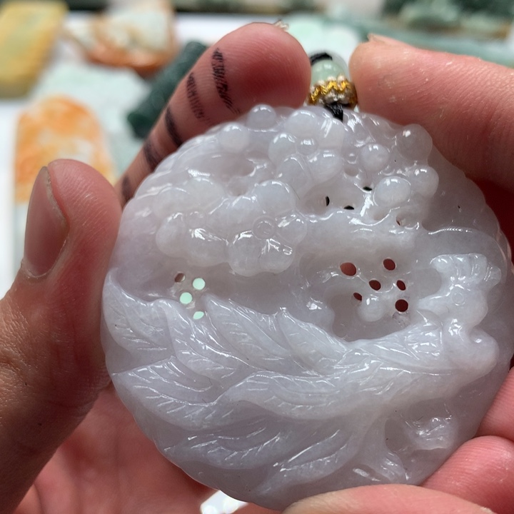 翡翠未镶嵌颈饰保真天然a货翡翠