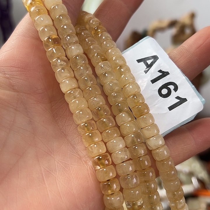 (***胖玛瑙/玉髓未镶嵌颈饰