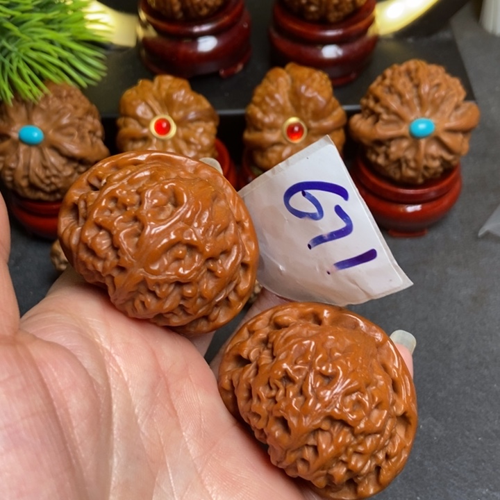 文玩核桃把件蒙**树44宫灯671