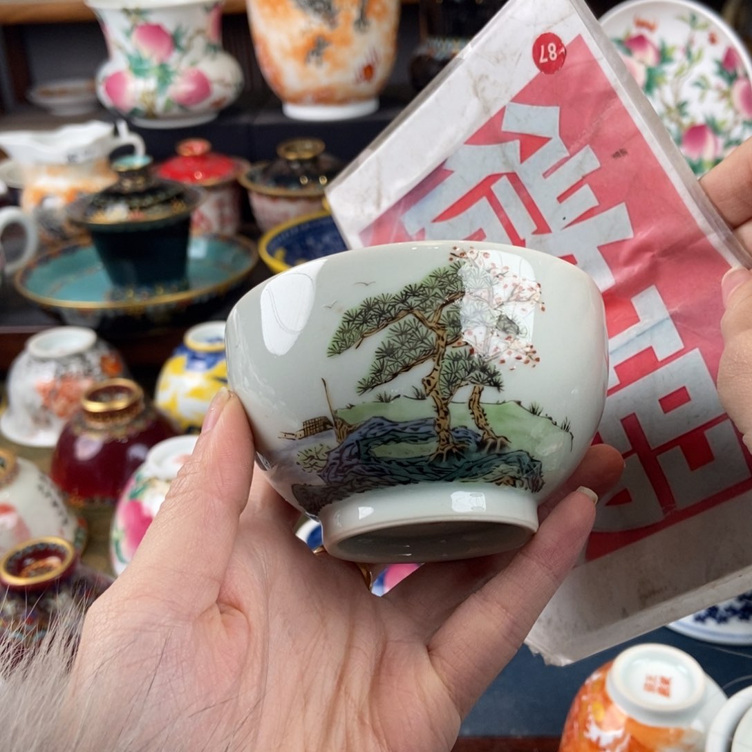 陶瓷艺术家的作品是一种非常感谢