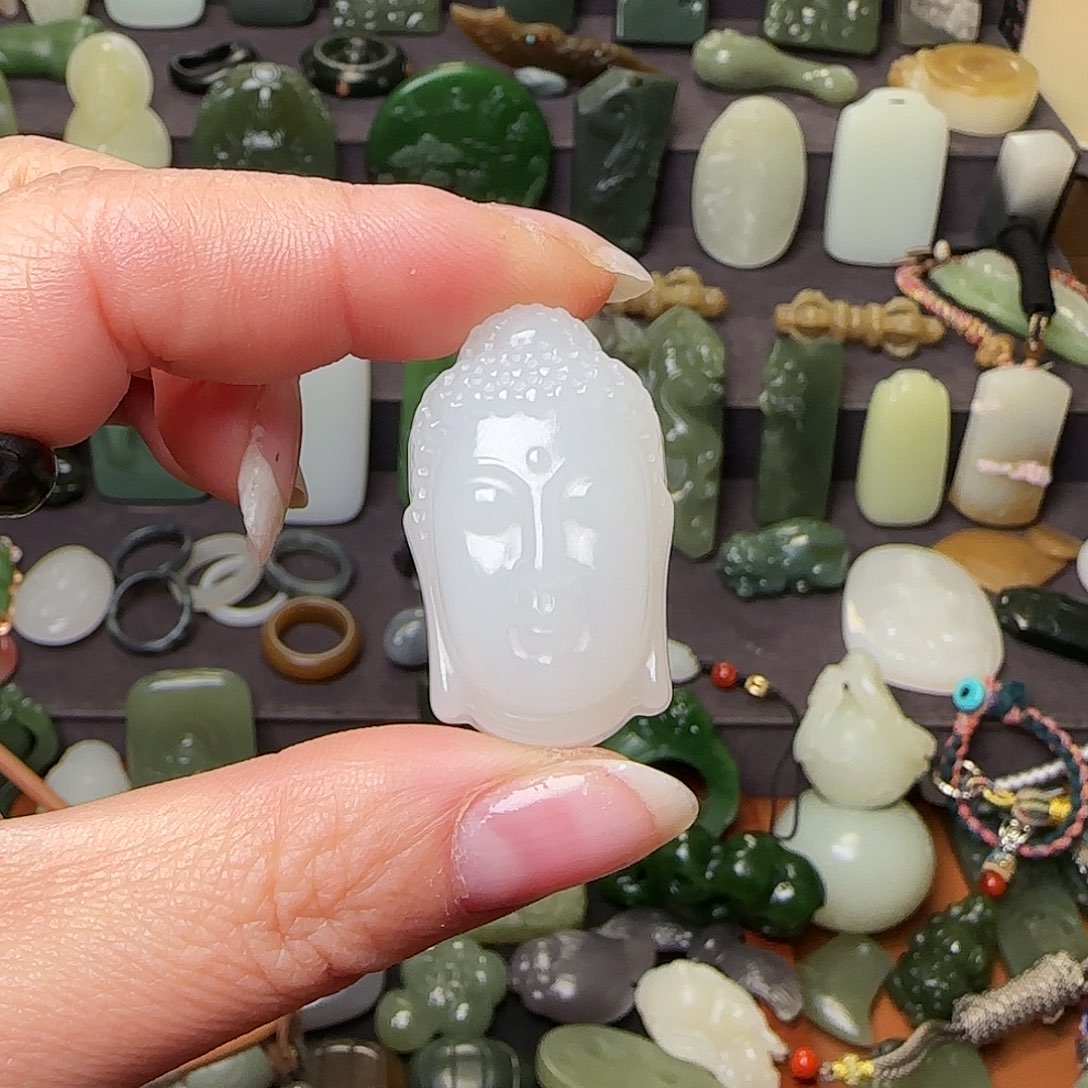 和田玉颈饰未镶嵌L**y