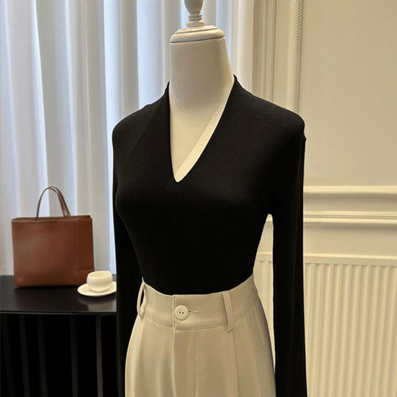 黑色V领长袖T恤打底衫女2025早秋新款修身高级感上衣秋冬加绒内搭