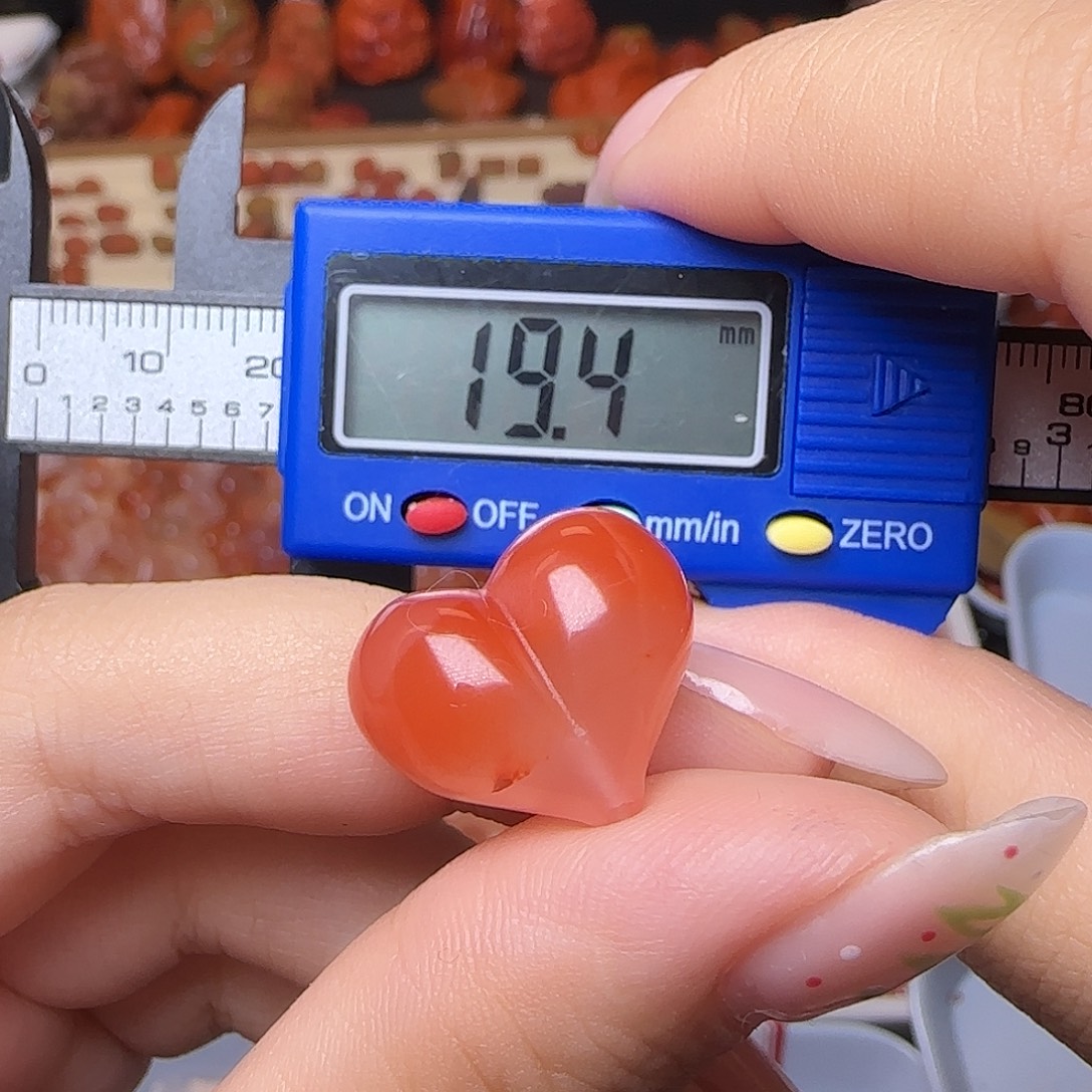 财****南红玛瑙未镶嵌颈饰