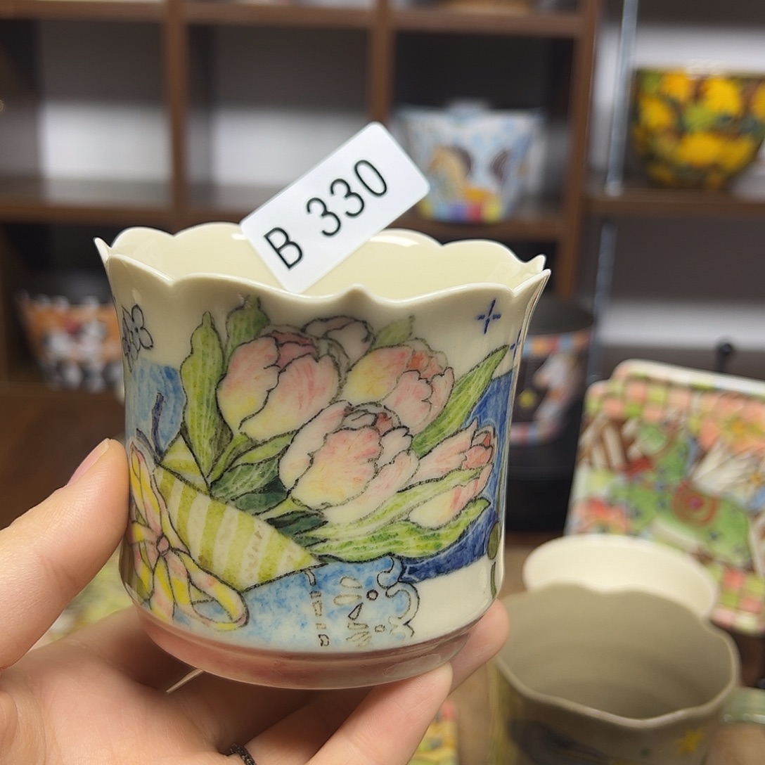 如***影陶摆件原创手绘高温釉下彩