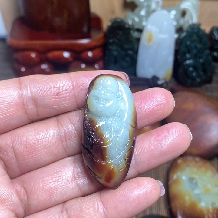 和田玉颈饰未镶嵌孝*先