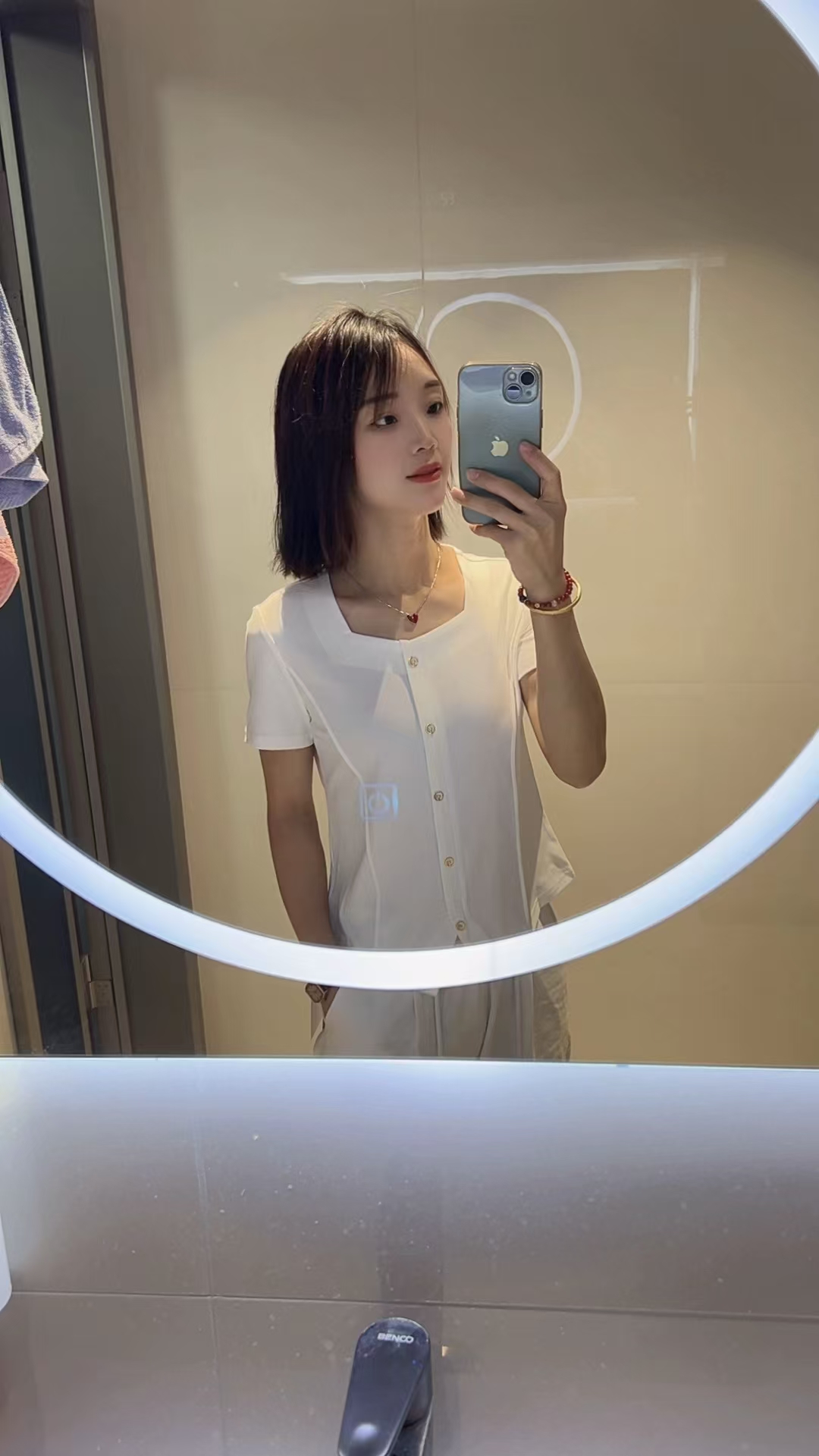 25536款（气质）修身小个子T恤