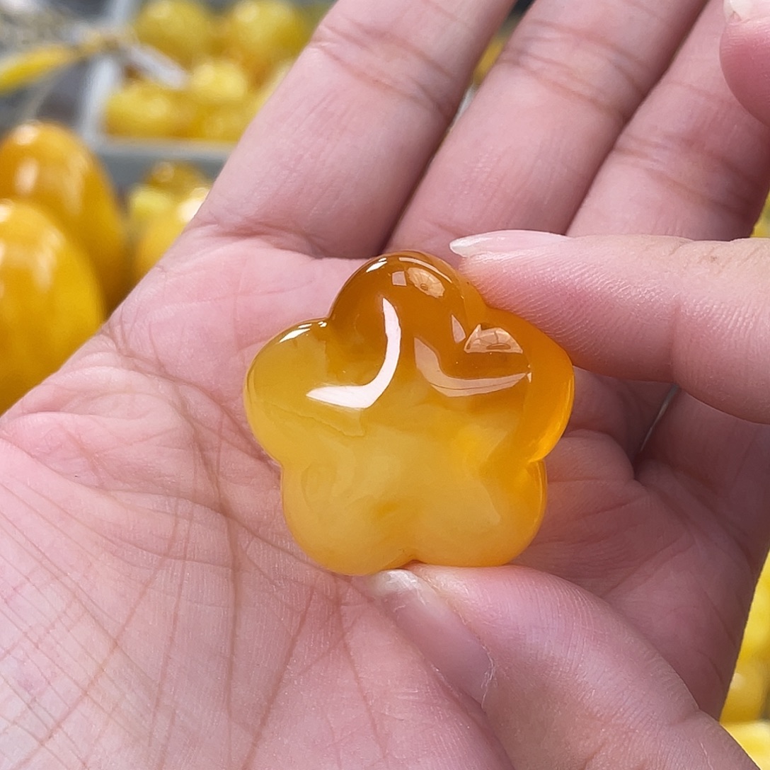 琥珀未镶嵌珠宝奇石h8