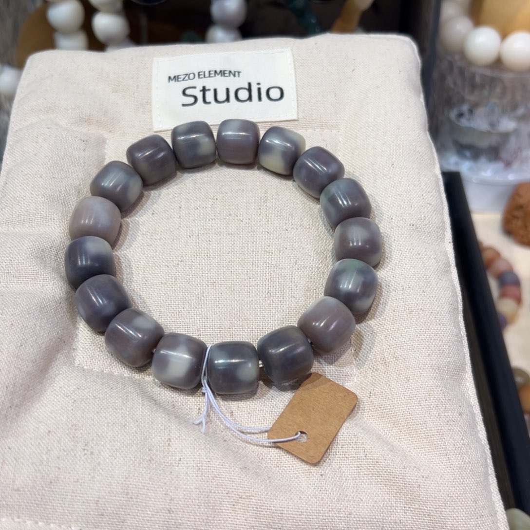 言***语吊坠菩提根/象牙果暮色卡14微瑕。677