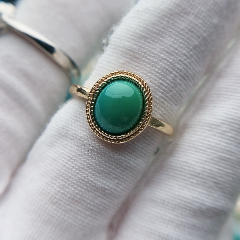 【闪购商品】绿松石原矿绿松石未镶嵌养**.