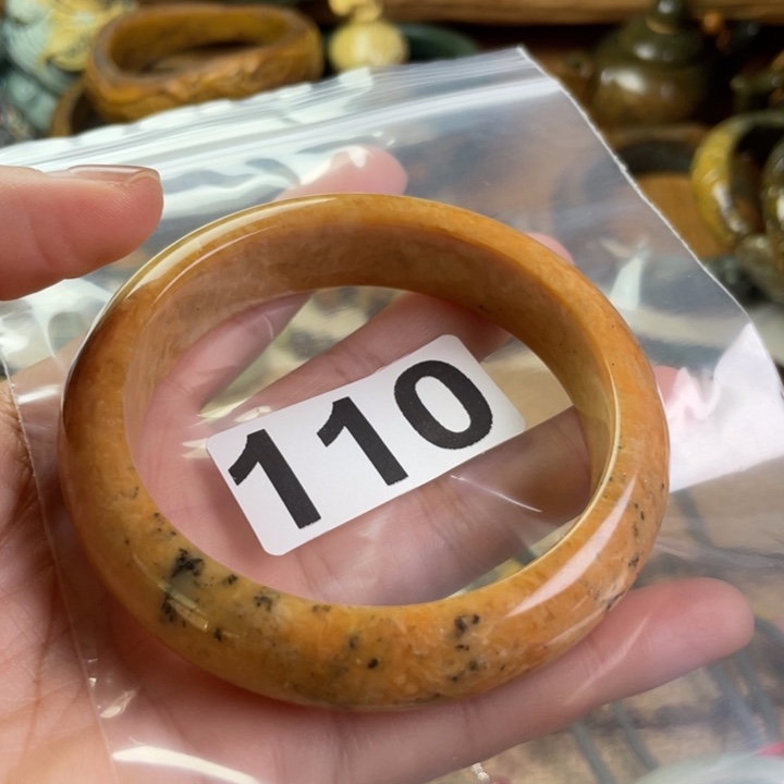 阿***利岫岩河磨玉（透闪石质玉）未镶嵌把件