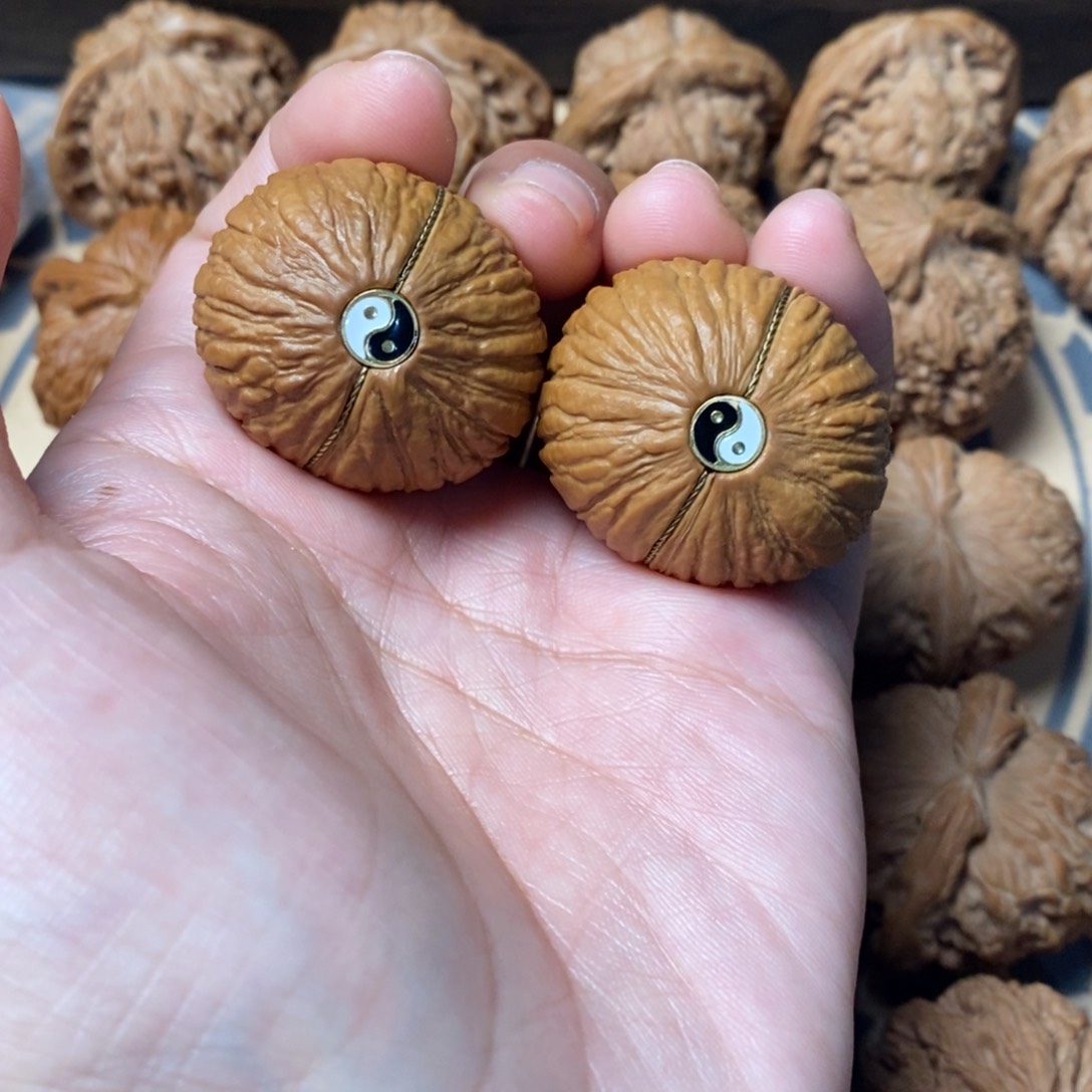 文玩核桃吊坠许*猴头