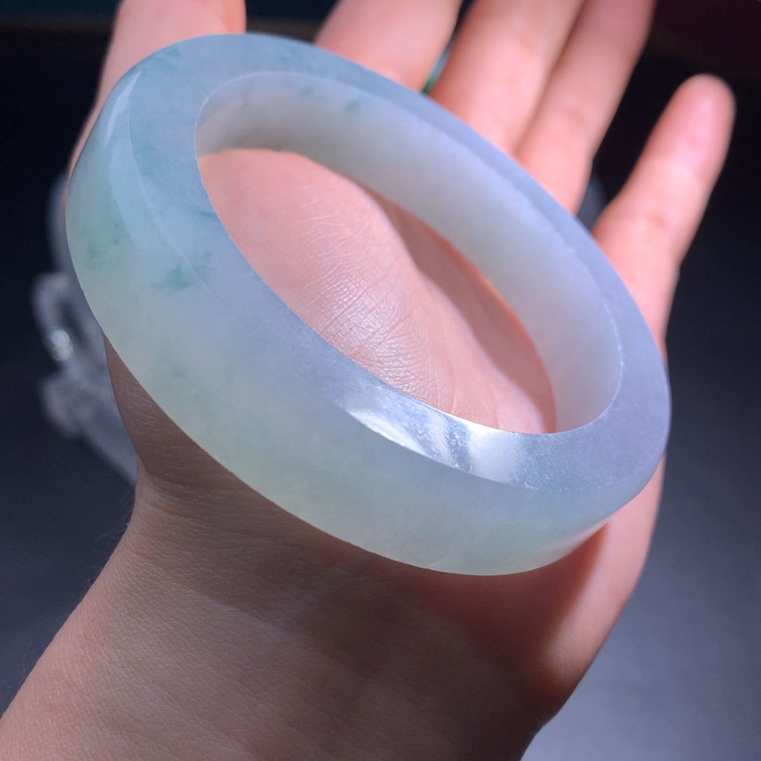 未镶嵌特价大漏半山水定制翡翠美**冰