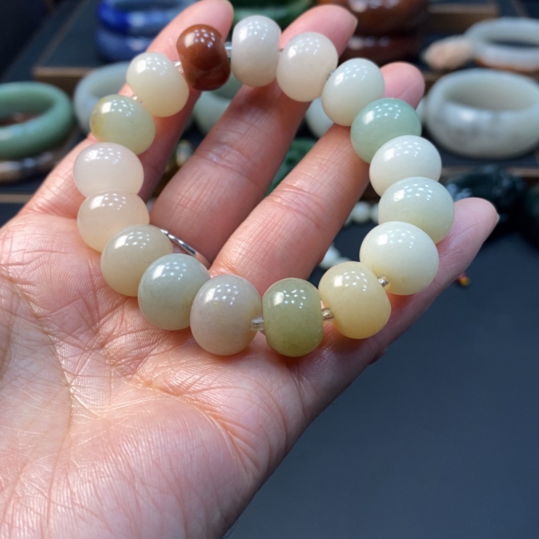 石英质玉未镶嵌手链