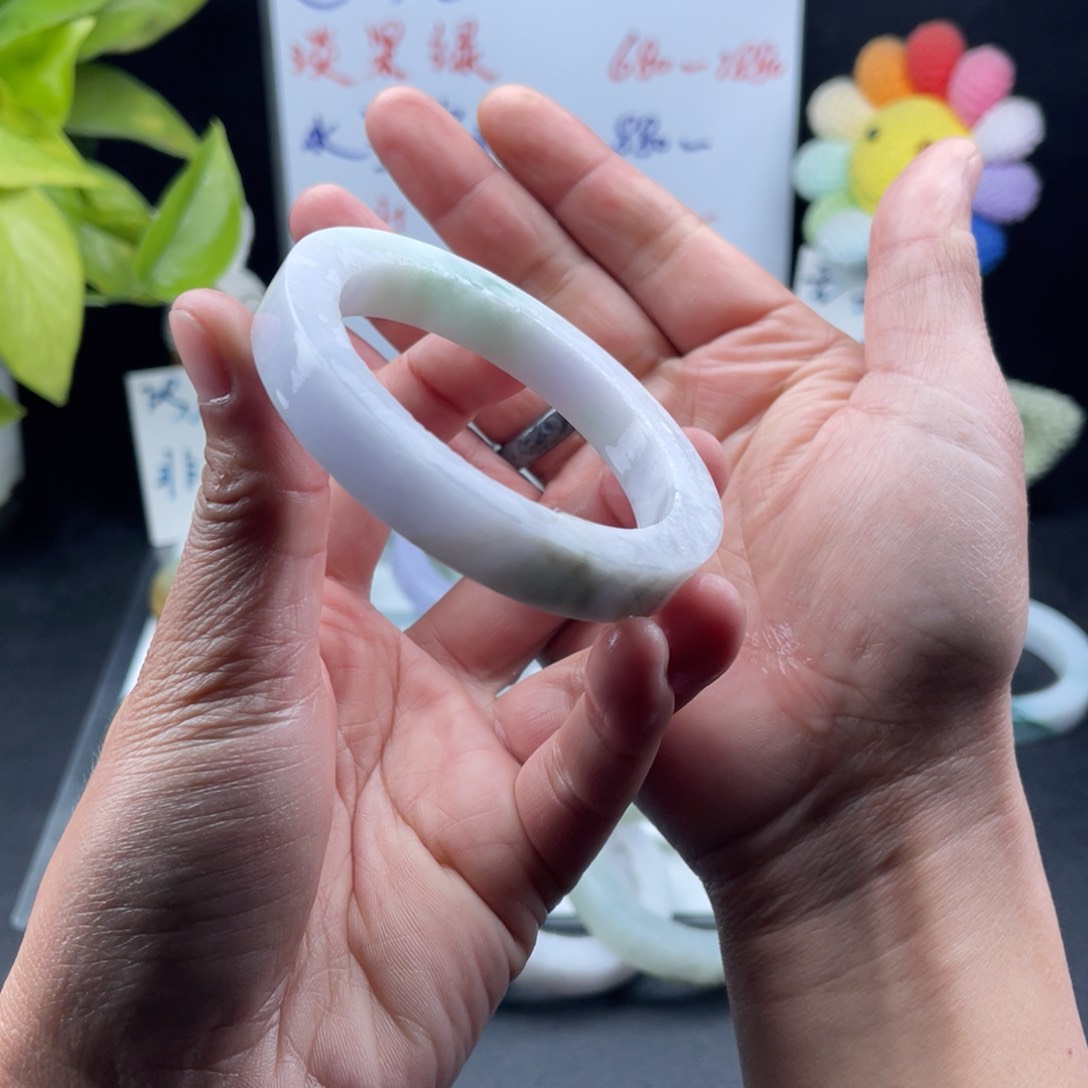 【闪购商品】定制翡翠57-59泥鳅背未镶嵌手镯