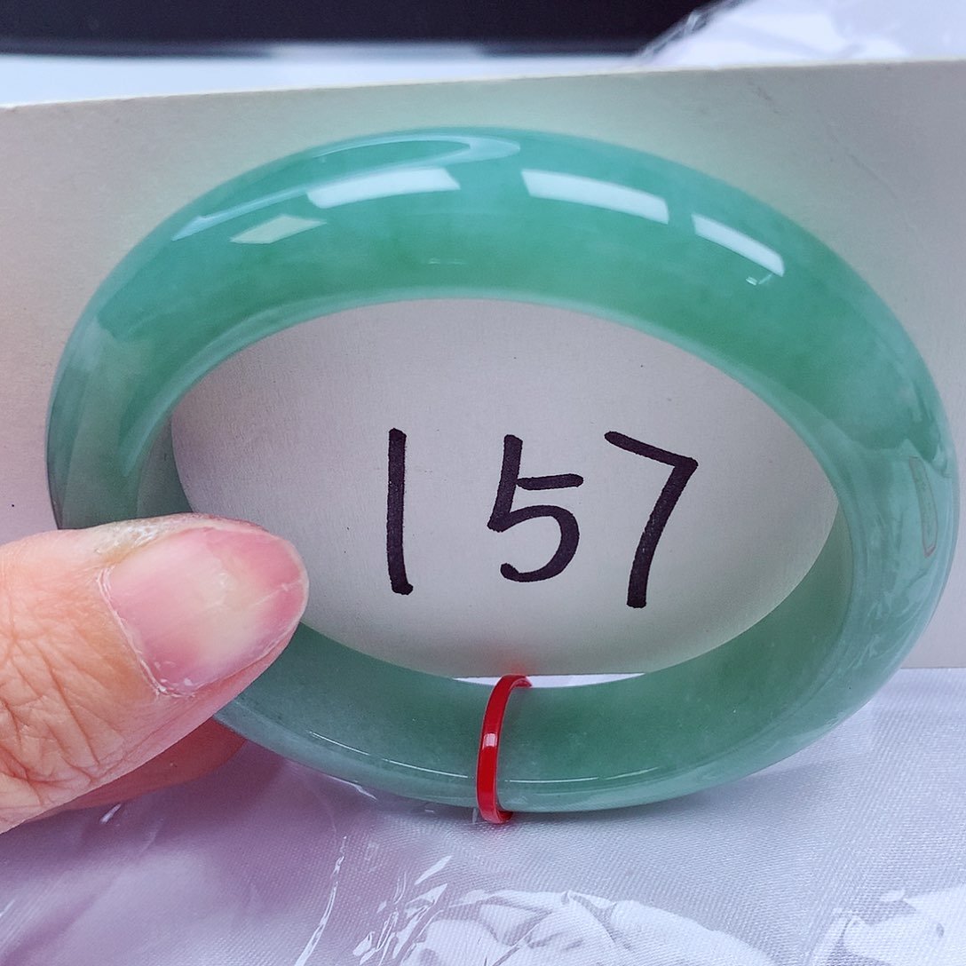 翡翠未镶嵌手镯翡翠