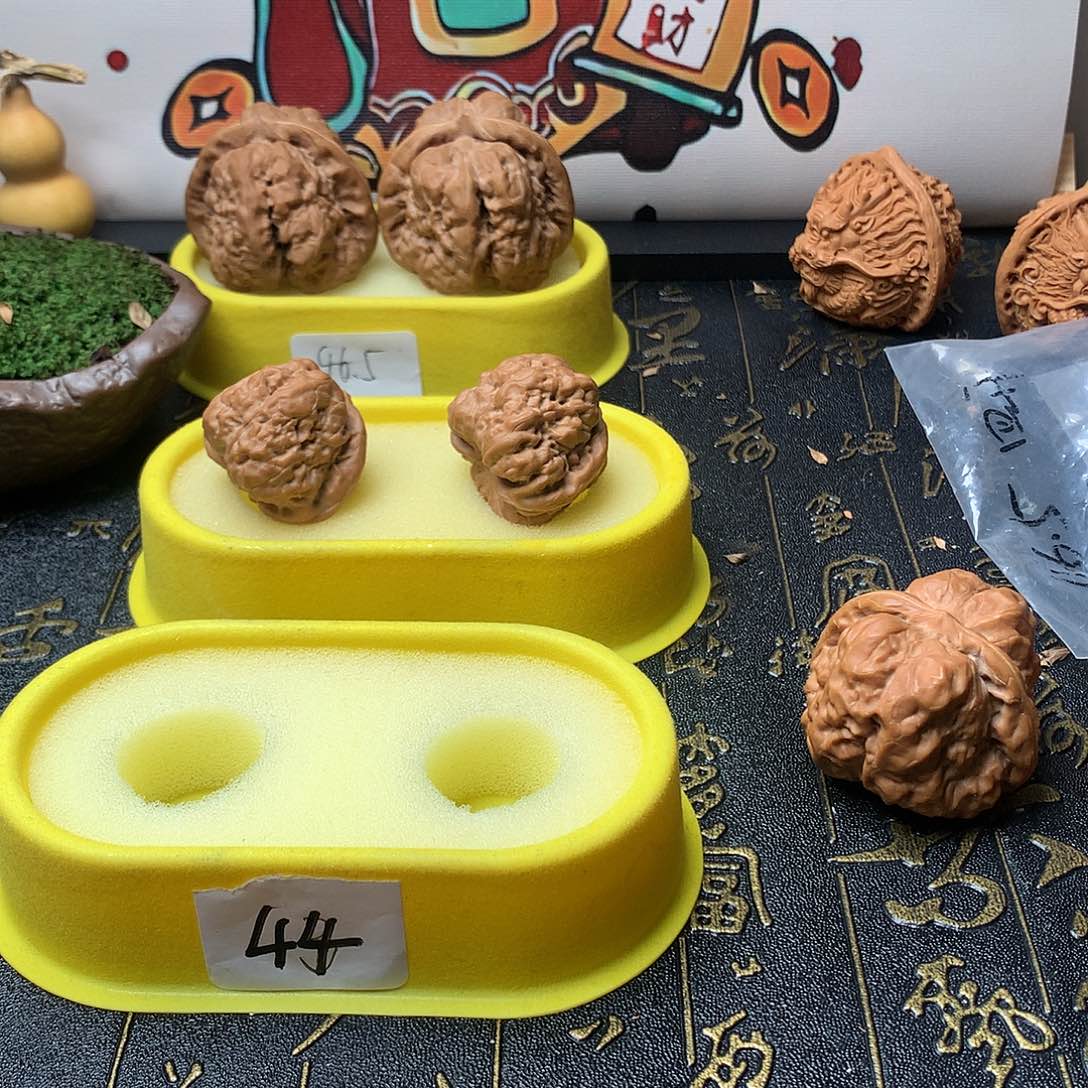 文玩核桃把件国*?阿look来咯摸摸哦56.8