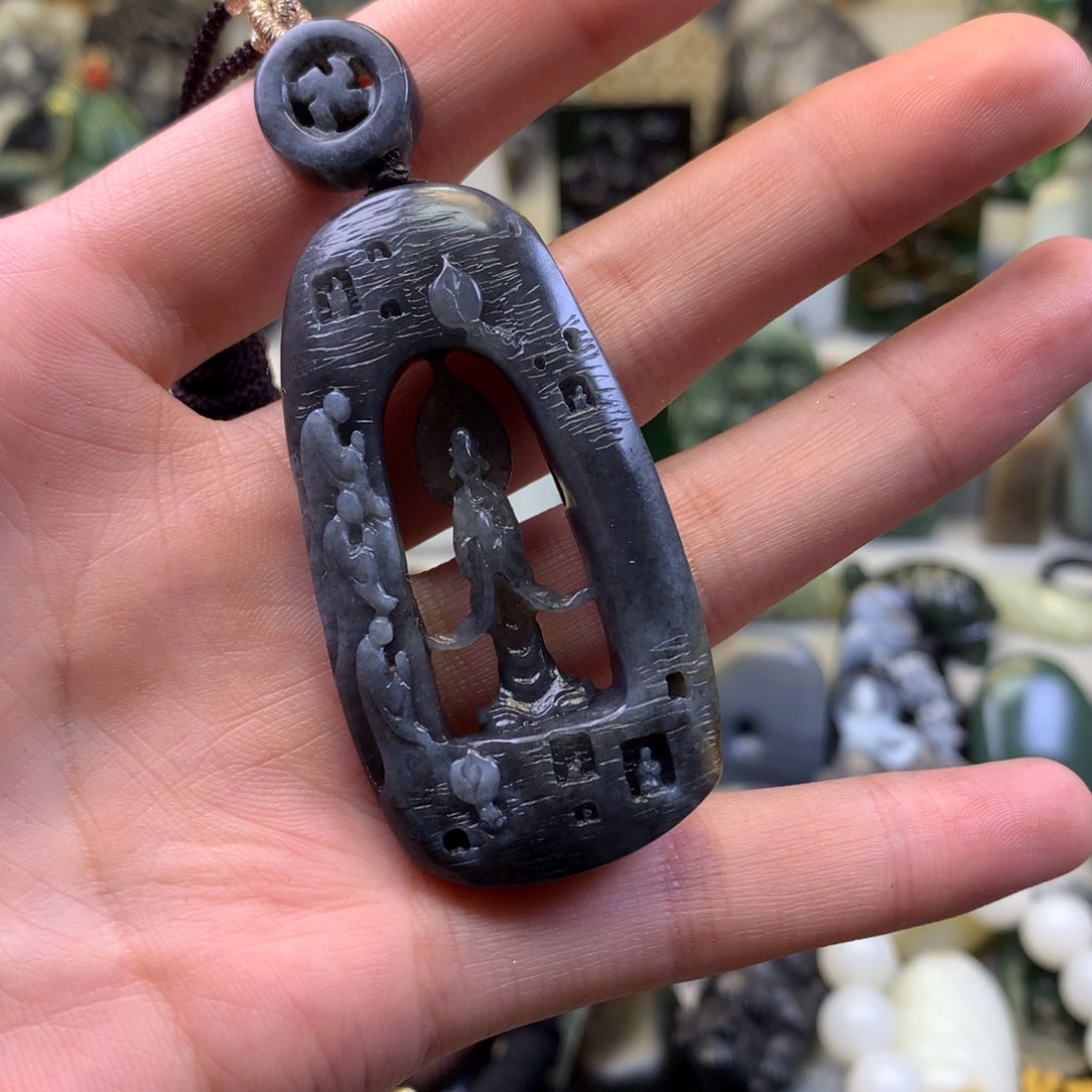 和田玉颈饰未镶嵌易****s