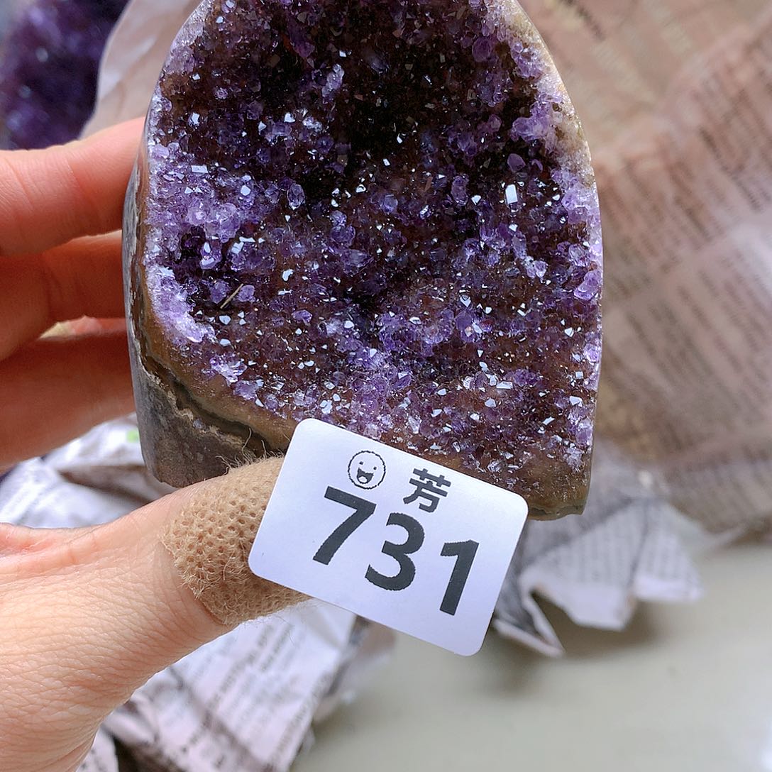 紫晶大型摆件（非配饰）未镶嵌