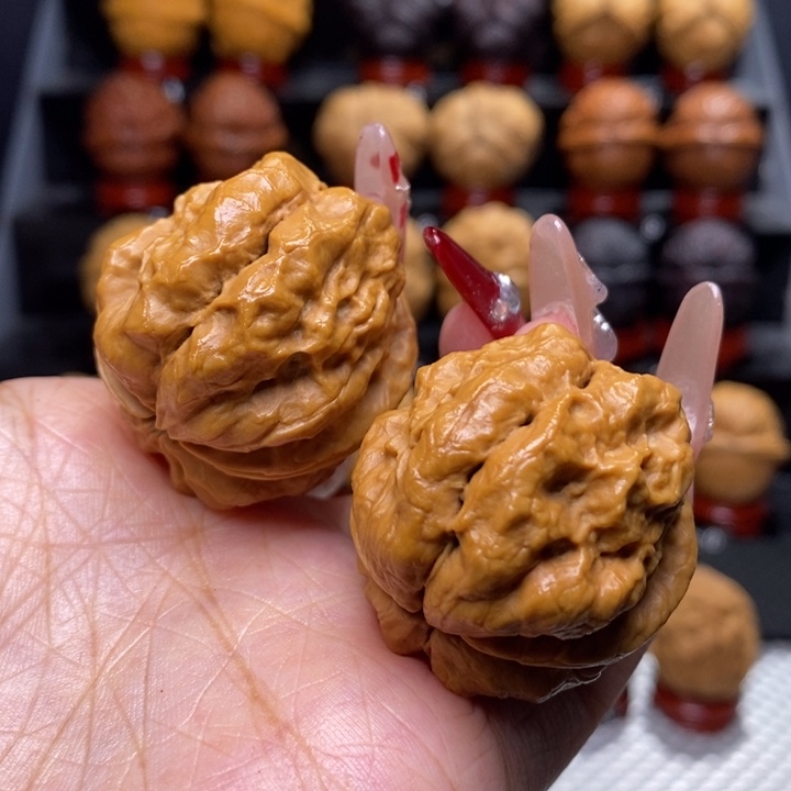 文玩核桃把件新**业赤霄金蟾1号