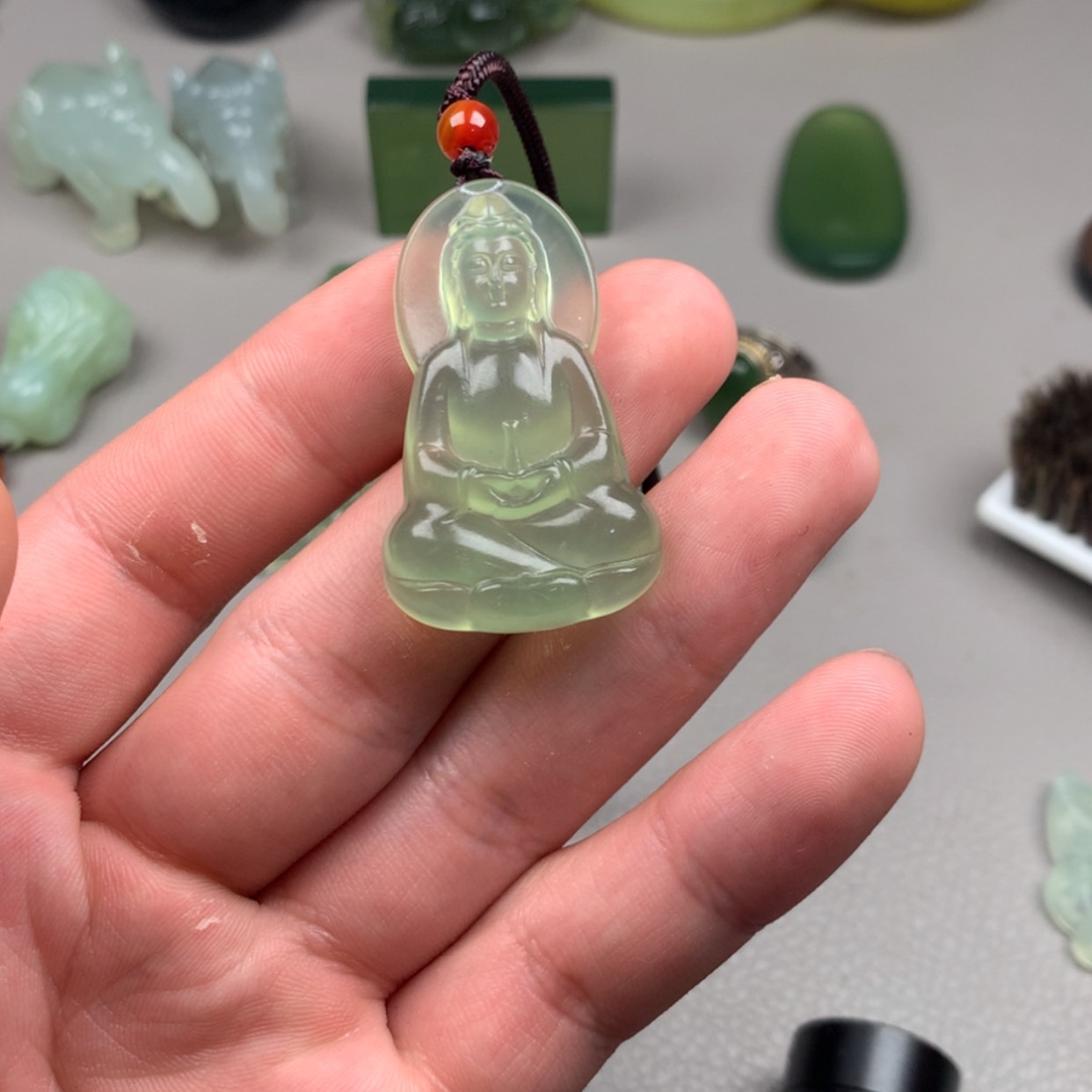 【闪购商品】蛇纹石玉未镶嵌岫玉