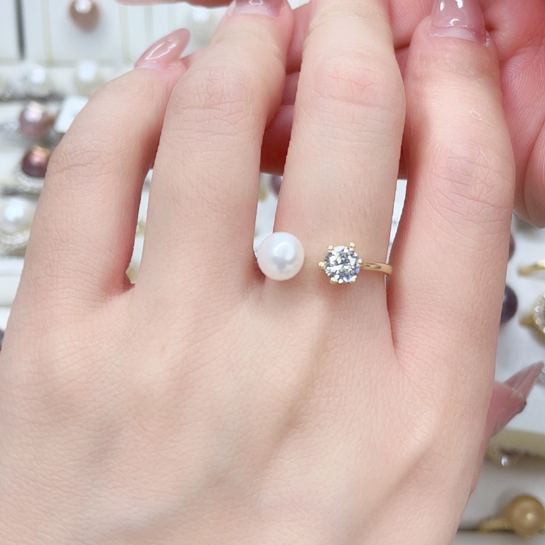 淡水珍珠吊坠(赠链)未镶嵌