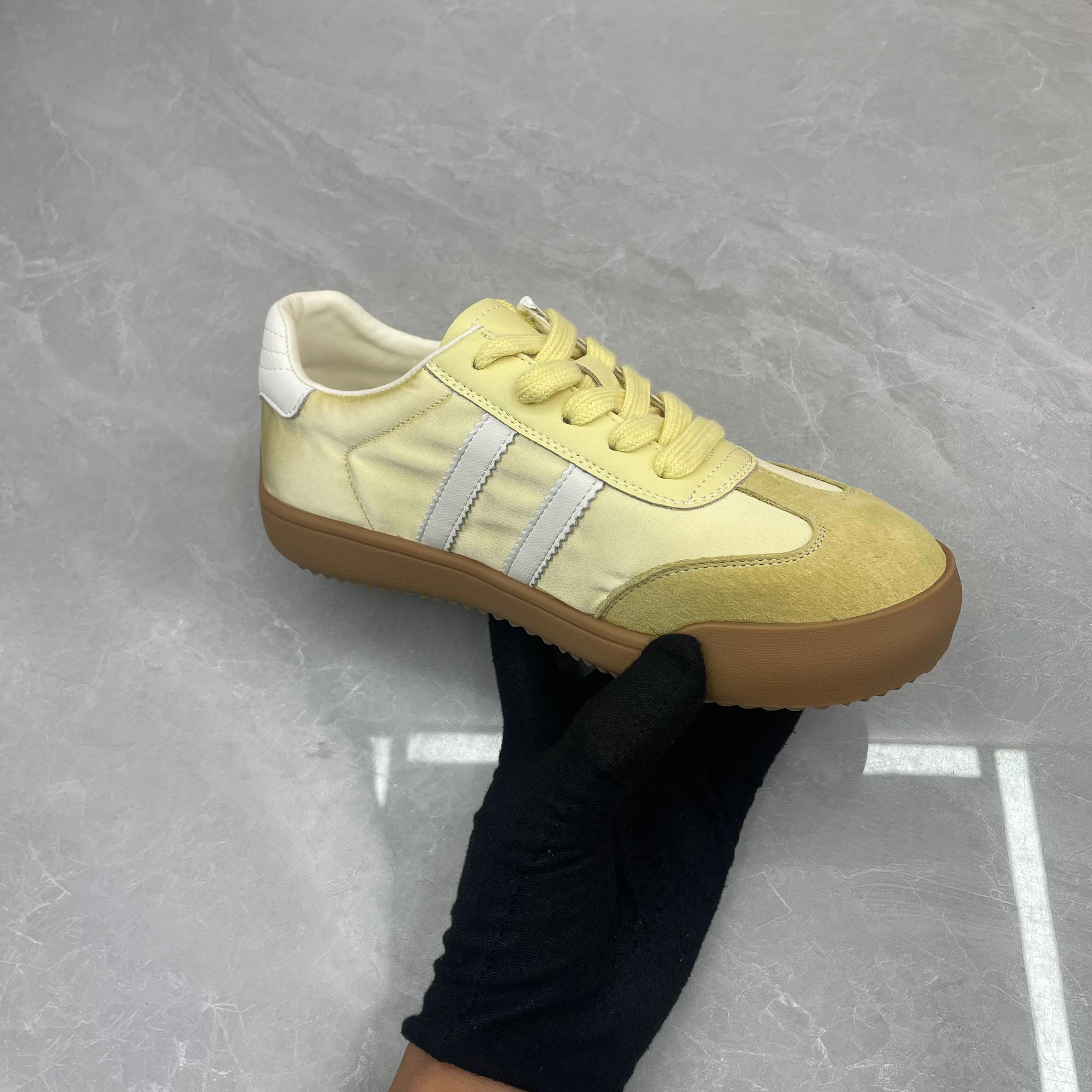 休闲鞋 女  3111（孤品）b区37码