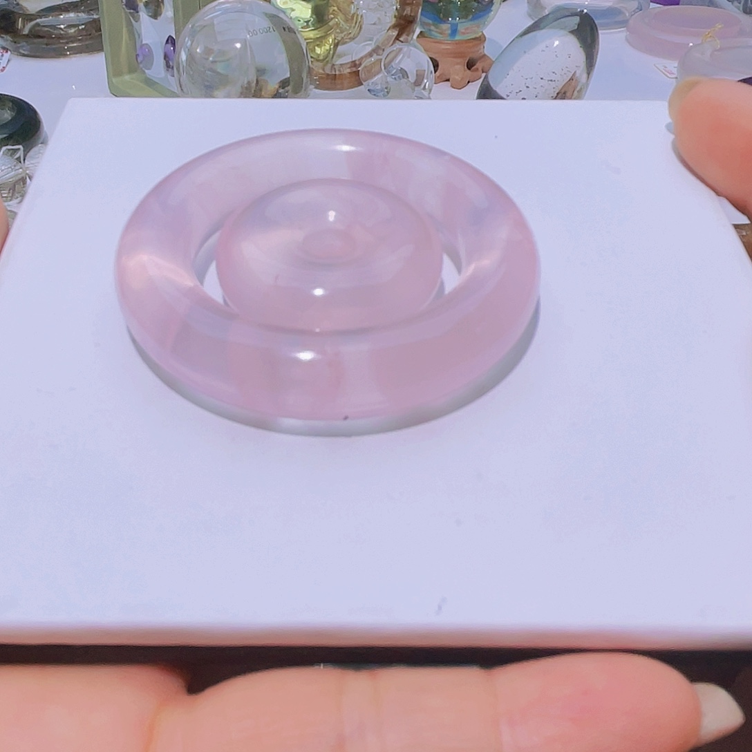 未镶嵌水晶颈饰天然马粉扣子吊坠特价