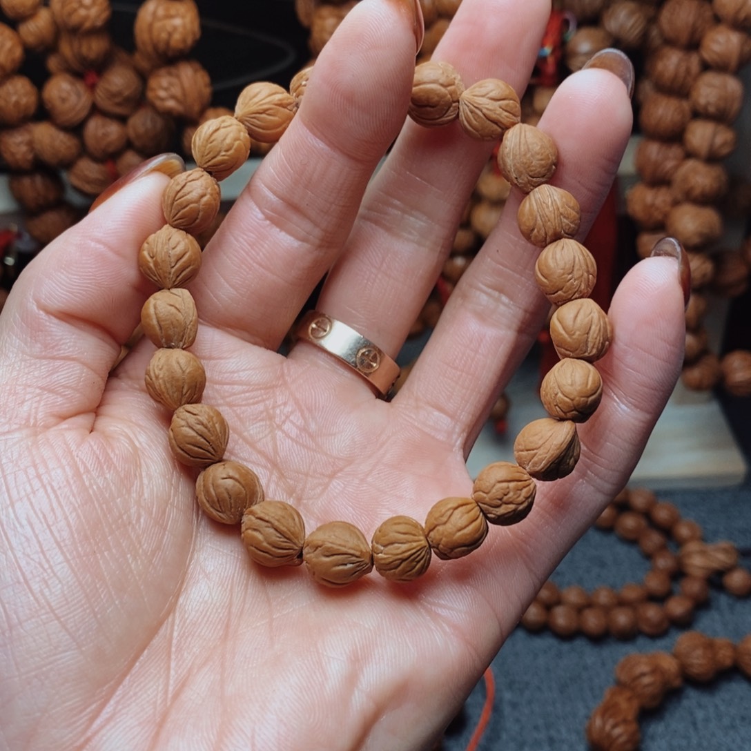 桃核吊坠龙纹桃枭