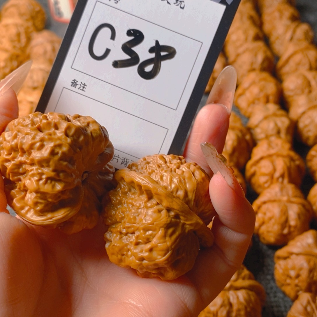 【闪购商品】核桃手串/手链蒸**上哈哈蛤蟆头