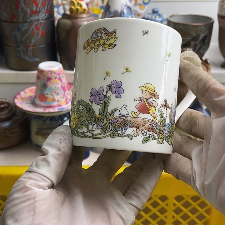 瓷片流**地哈哈哈我要看的时候他的