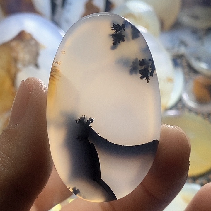 未镶嵌颈饰玛瑙/玉髓