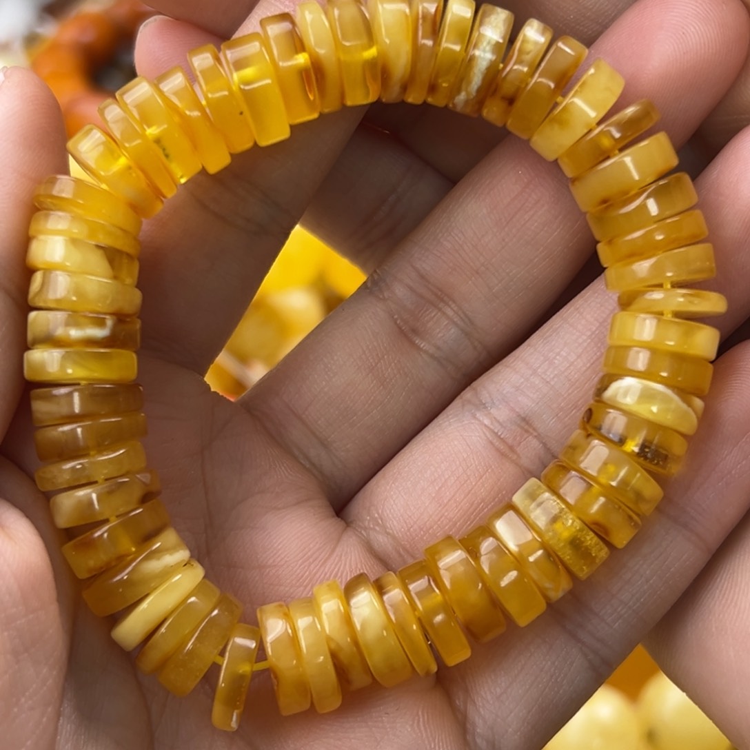 琥珀珠宝奇石未镶嵌