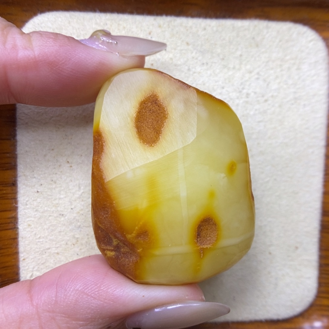 未镶嵌定制蜜蜡?****^敏