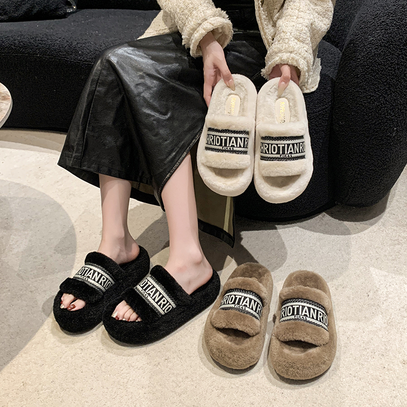 厚底毛毛拖鞋外穿女2025新款秋冬季韩版字母刺绣增高防滑毛绒棉拖