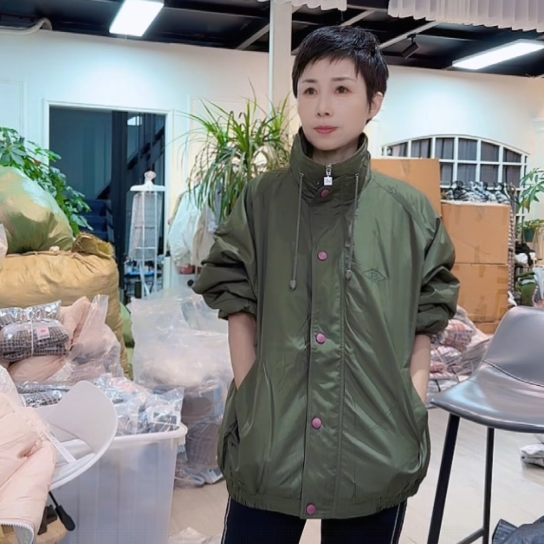 男女同款翻领下摆松紧休闲百搭时尚外套-果梓466