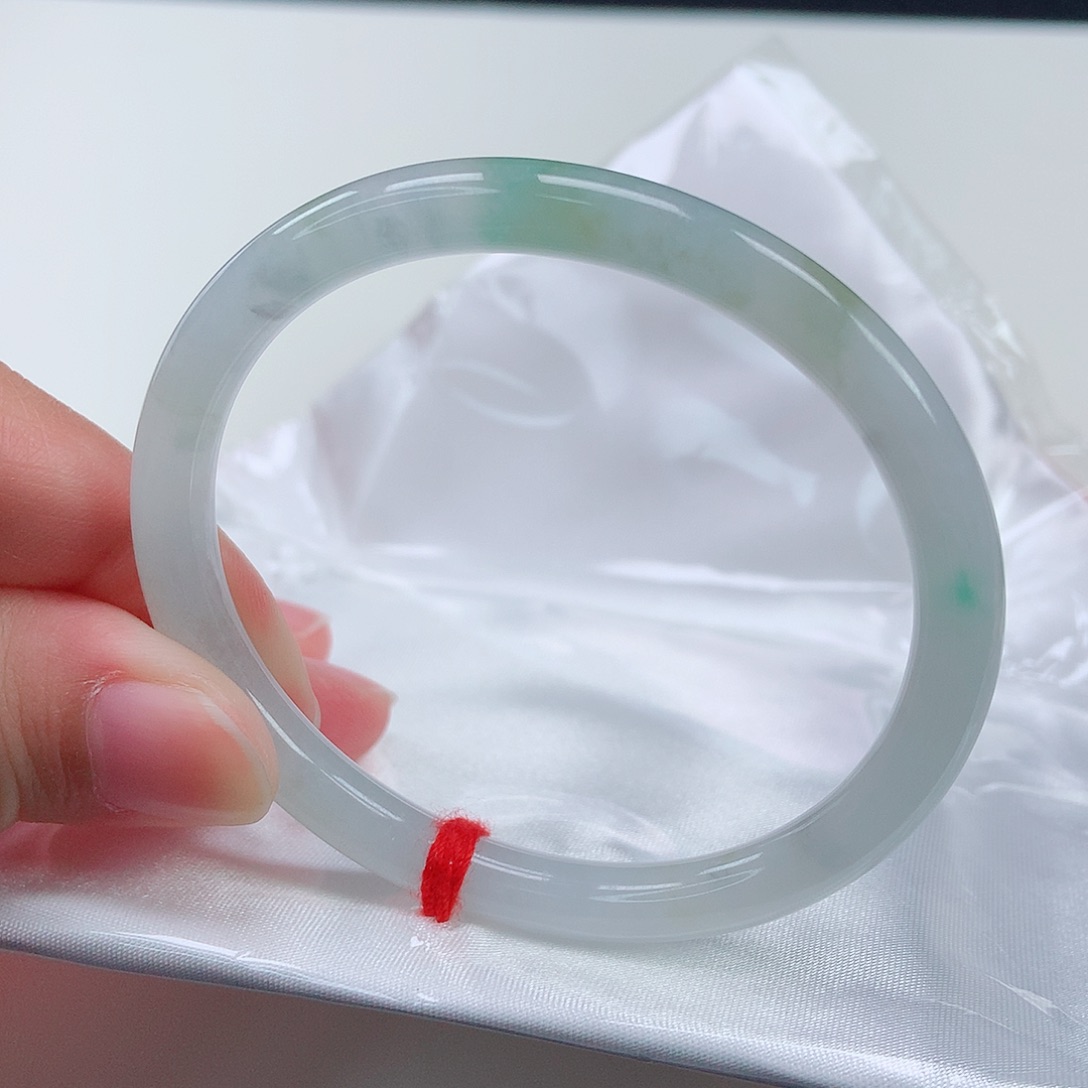 翡翠手镯未镶嵌53贵妃