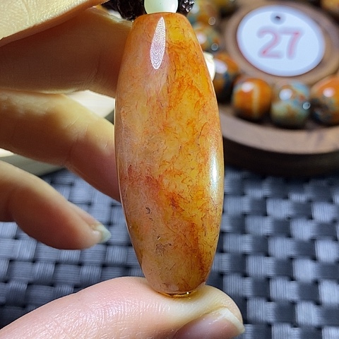 未镶嵌颈饰玛瑙/玉髓腹***者