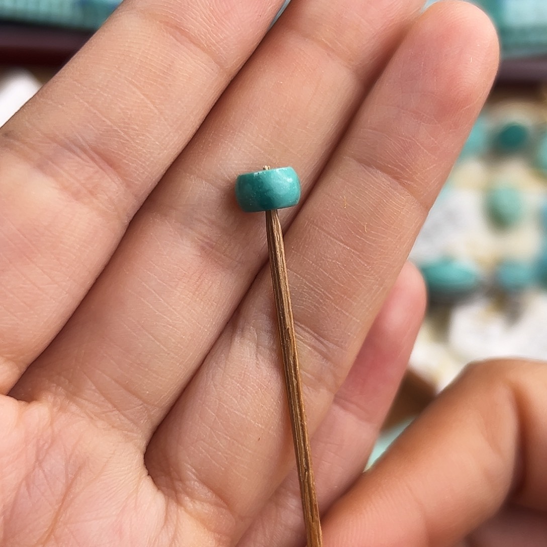 超****绿松石未镶嵌珠宝奇石