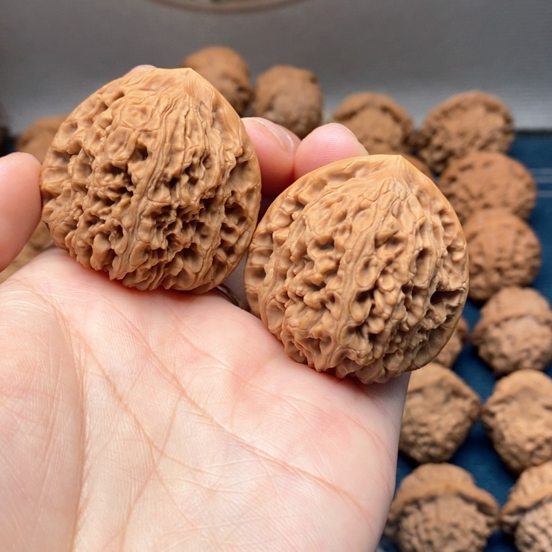 文玩核桃把件8南疆石40