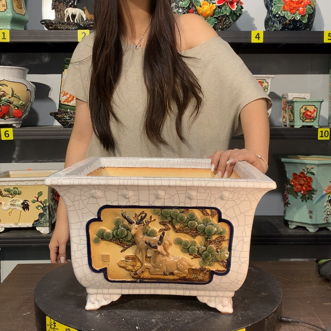 ****能高温烧制石湾盆瑕疵