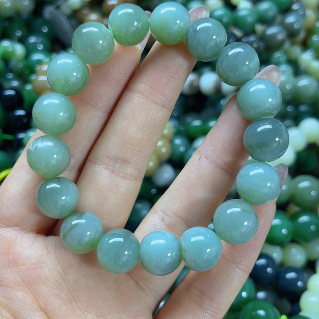 手链未镶嵌和田玉