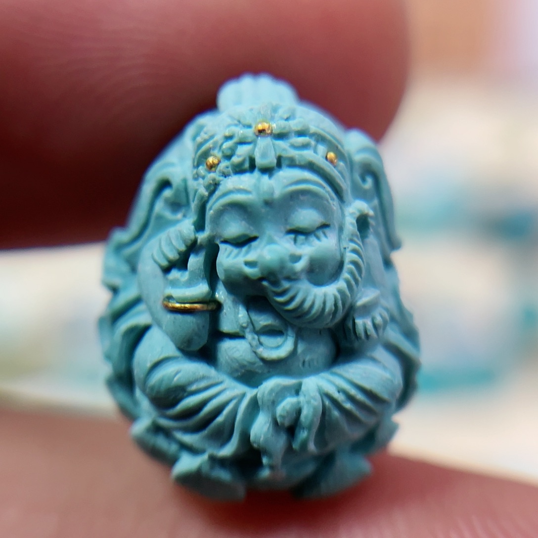 绿松石配饰未镶嵌